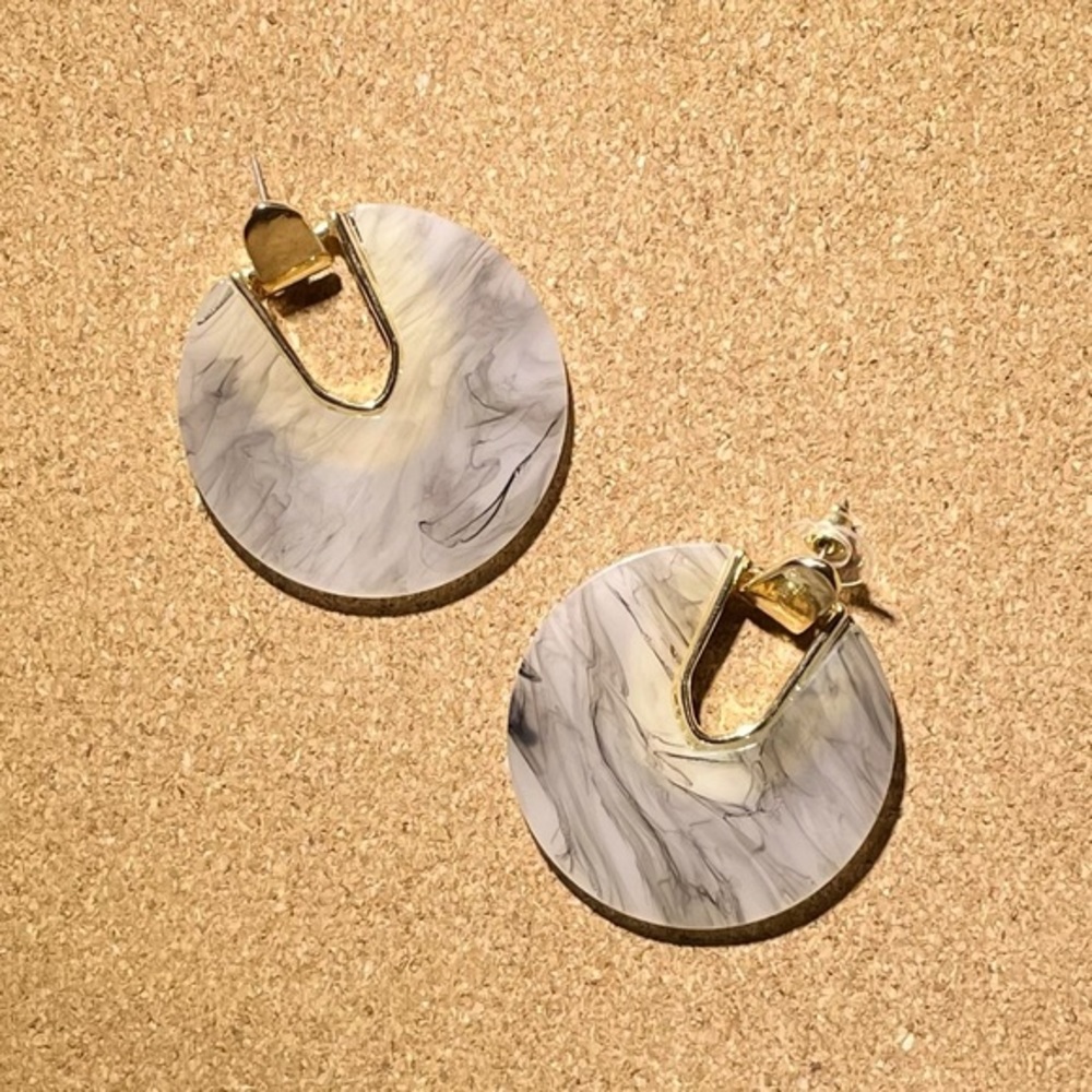 Gray Marbled earrings